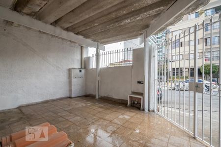 Garagem de casa para alugar com 1 quarto, 41m² em Jardim Aeroporto, São Paulo
