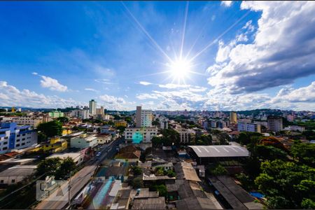 Apartamento à venda com 70m², 3 quartos e 2 vagas Apartamento à venda com 70m², 3 quartos e 2 vagasQuarto 1 - Suíte - Vista