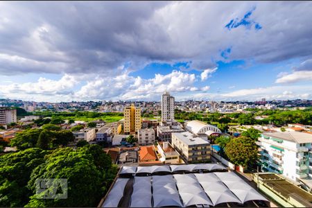 Apartamento à venda com 70m², 3 quartos e 2 vagas Apartamento à venda com 70m², 3 quartos e 2 vagasSala - Vista