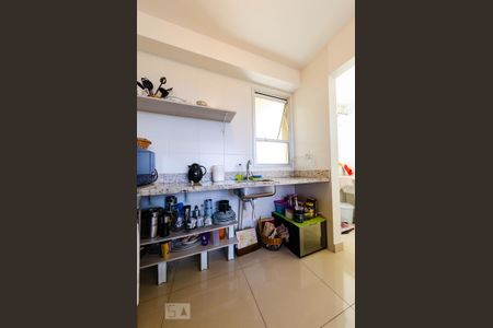 Apartamento à venda com 70m², 3 quartos e 2 vagas Apartamento à venda com 70m², 3 quartos e 2 vagasCozinha