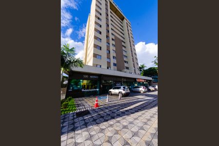 Apartamento à venda com 70m², 3 quartos e 2 vagas Apartamento à venda com 70m², 3 quartos e 2 vagasFachada