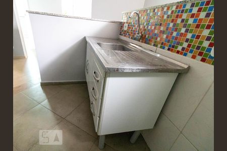 Cozinha de apartamento para alugar com 1 quarto, 60m² em Utinga, Santo André