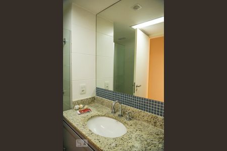 Apartamento para alugar com 88m², 2 quartos e 2 vagas Apartamento para alugar com 88m², 2 quartos e 2 vagasBanheiro Social