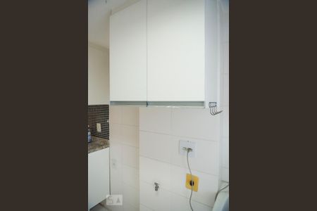 Apartamento para alugar com 88m², 2 quartos e 2 vagas Apartamento para alugar com 88m², 2 quartos e 2 vagasCozinha e Área de Serviço