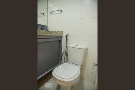 Apartamento para alugar com 88m², 2 quartos e 2 vagas Apartamento para alugar com 88m², 2 quartos e 2 vagasBanheiro Social