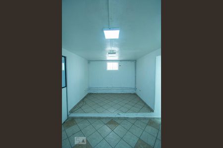 Casa à venda com 350m², 4 quartos e 5 vagasSala 4 Térreo