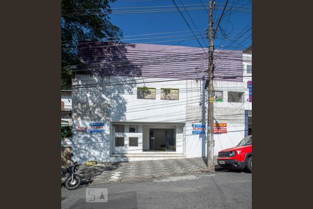 Casa à venda com 350m², 4 quartos e 5 vagasFachada