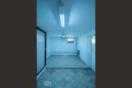 Casa à venda com 350m², 4 quartos e 5 vagasSala 5 Térreo