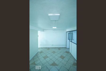 Casa à venda com 350m², 4 quartos e 5 vagasSala 4 Térreo 