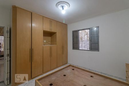 Quarto  de casa para alugar com 1 quarto, 28m² em Vila Dalila, São Paulo