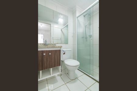 Apartamento para alugar com 66m², 3 quartos e 1 vaga Apartamento para alugar com 66m², 3 quartos e 1 vagaBanheiro da Suite