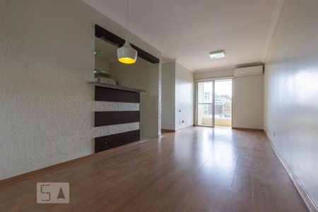 Apartamento à venda com 70m², 3 quartos e 2 vagas Apartamento à venda com 70m², 3 quartos e 2 vagasSala