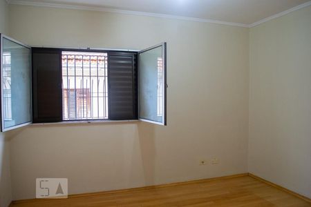 Casa à venda com 210m², 3 quartos e 5 vagasQUARTO 2 SUITE