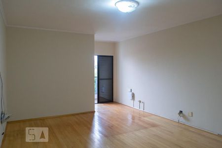 Casa à venda com 210m², 3 quartos e 5 vagasQUARTO 1 SUITE