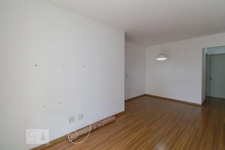 Sala de apartamento para alugar com 3 quartos, 74m² em Vila Gomes Cardim, São Paulo