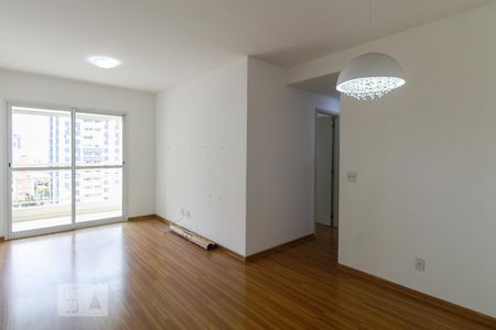 Sala de apartamento para alugar com 3 quartos, 74m² em Vila Gomes Cardim, São Paulo