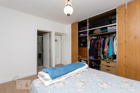 Apartamento à venda com 122m², 3 quartos e 1 vaga Apartamento à venda com 122m², 3 quartos e 1 vagaSuíte