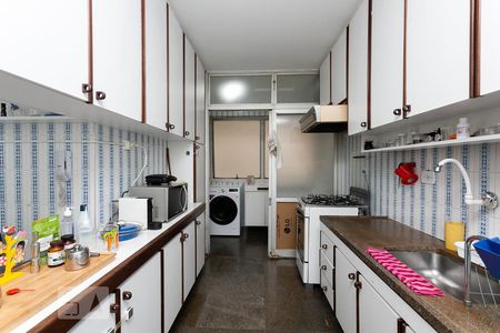 Apartamento à venda com 122m², 3 quartos e 1 vaga Apartamento à venda com 122m², 3 quartos e 1 vagaCozinha