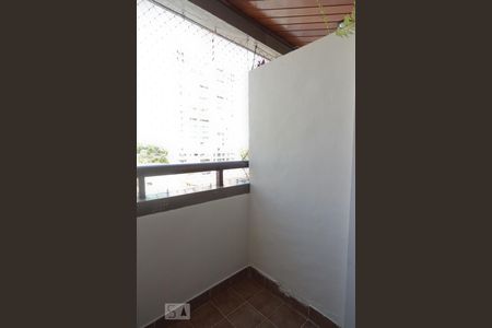 Varanda da Suíte de apartamento para alugar com 3 quartos, 80m² em Santa Teresinha, São Paulo