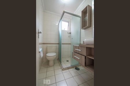 Banheiro de apartamento para alugar com 2 quartos, 64m² em Jardim Nosso Lar, São Paulo