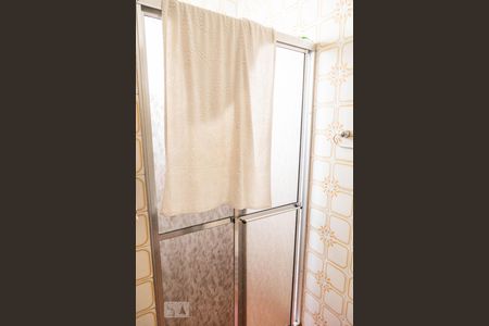 Casa à venda com 200m², 3 quartos e 2 vagasBanheiro