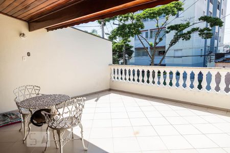 Varanda Quarto 1 de casa à venda com 3 quartos, 200m² em Vila Robertina, São Paulo