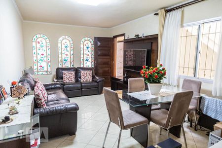 Sala de casa à venda com 3 quartos, 200m² em Vila Robertina, São Paulo