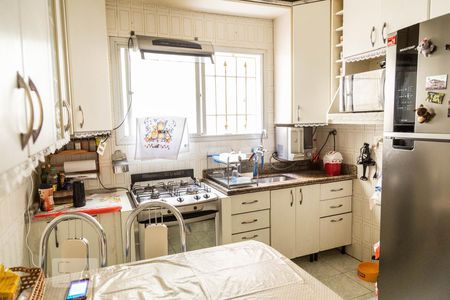 Casa à venda com 200m², 3 quartos e 2 vagasCozinha