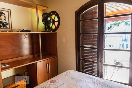 Quarto 1 de casa à venda com 3 quartos, 200m² em Vila Robertina, São Paulo