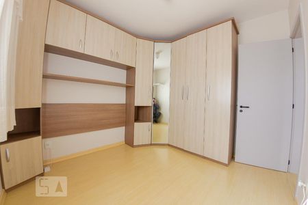 Quarto 1 de apartamento para alugar com 2 quartos, 52m² em Sarandi, Porto Alegre