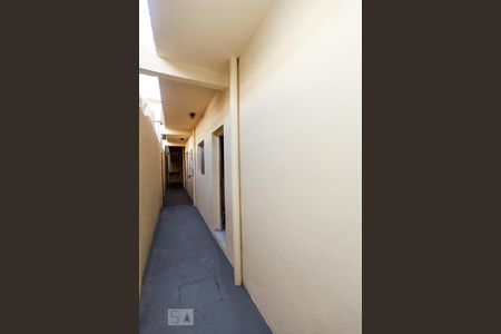 Lateral de casa para alugar com 1 quarto, 50m² em Vila Barros, Guarulhos