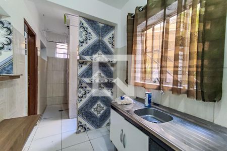 Casa de condomínio para alugar com 60m², 2 quartos e sem vagaCozinha