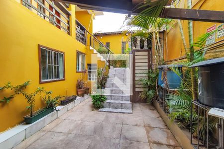 Casa de condomínio para alugar com 60m², 2 quartos e sem vagaÁrea Comum