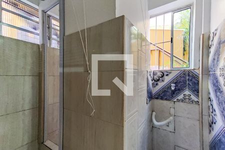 Casa de condomínio para alugar com 60m², 2 quartos e sem vagaBanheiro / Área de Serviço