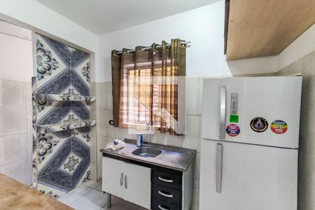 Casa de condomínio para alugar com 60m², 2 quartos e sem vagaCozinha