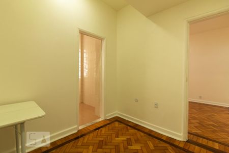 Sala de apartamento para alugar com 1 quarto, 54m² em Copacabana, Rio de Janeiro