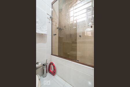 Casa à venda com 300m², 4 quartos e 2 vagasBanheiro Suíte 2