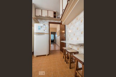 Casa à venda com 300m², 4 quartos e 2 vagasCozinha