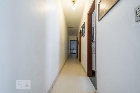 Corredor de casa à venda com 4 quartos, 300m² em Jardim Ernestina, São Paulo