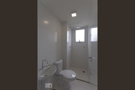 Banheiro de apartamento à venda com 2 quartos, 48m² em Vila Andrade, São Paulo