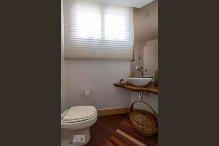 Lavabo de apartamento para alugar com 4 quartos, 200m² em Sion, Belo Horizonte