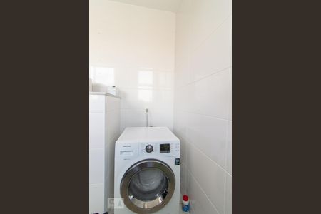 Apartamento à venda com 60m², 2 quartos e 1 vaga Apartamento à venda com 60m², 2 quartos e 1 vagaÁrea de Serviço