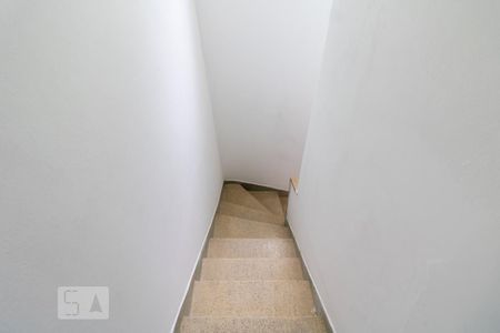 Escada de casa à venda com 2 quartos, 100m² em Vila Guilherme, São Paulo