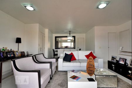 Sala de apartamento para alugar com 3 quartos, 138m² em Vila Ipojuca, São Paulo