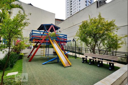 Apartamento para alugar com 138m², 3 quartos e 2 vagasÁrea Comum - Playground