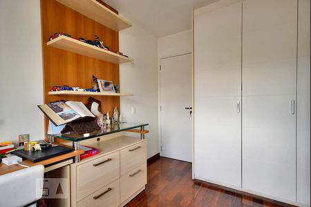 Apartamento para alugar com 138m², 3 quartos e 2 vagasQuarto 3