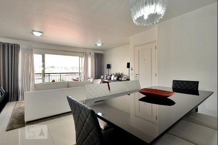 Sala de apartamento para alugar com 3 quartos, 138m² em Vila Ipojuca, São Paulo