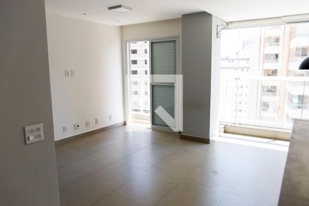 Apartamento para alugar com 75m², 2 quartos e 2 vagassala