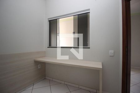 Casa de condomínio para alugar com 200m², 3 quartos e 2 vagasQuarto 2