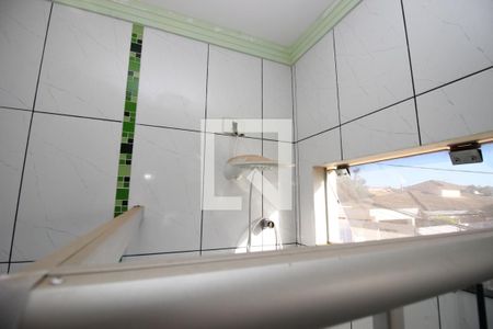 Casa de condomínio para alugar com 200m², 3 quartos e 2 vagasBanheiro da Suíte